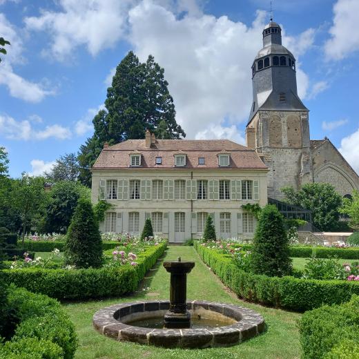 crédit : Collège Royal et Militaire de Thiron-Gardais