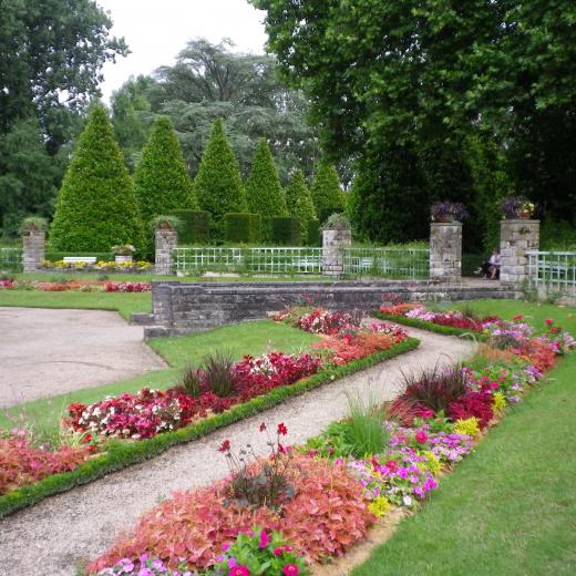 Jardin Des Pres Fichaux A Bourges Parcs Et Jardins En Region Centre